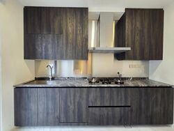Shrewsbury Road (D11), Terrace #513703111